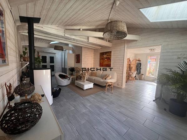 Maison 5 pièces 147 m²