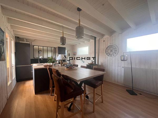 Maison 5 pièces 147 m²