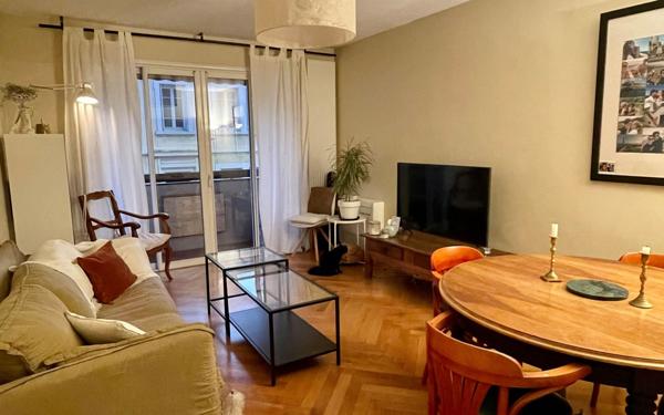 Appartement à vendre    3 pièces • 68,67 m2 Lyon 3