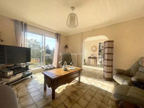 Vente                                                      Maison
                        
                     5 pièces                      125 m2                     à Thorigny-sur-Marne