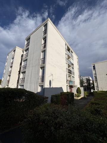 F2 de 48m² avec balcon 102 000 € H.A.I.*