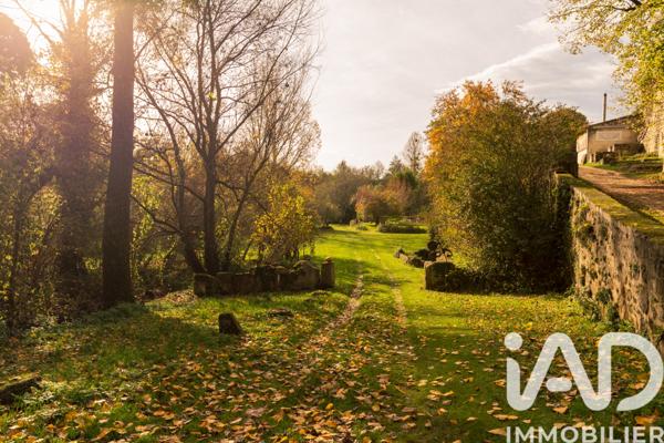 Maison à vendre 28 pièces 1 220 m² Sers