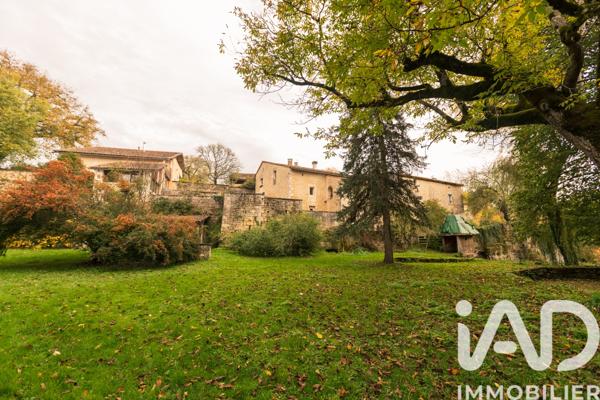 Maison à vendre 28 pièces 1 220 m² Sers