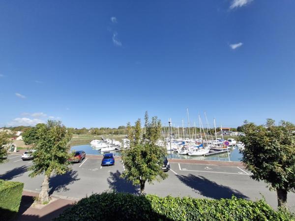 Appartement 2 pièces 35 m2 17132 Meschers: Gironde Meschers-sur-Gironde (17132)