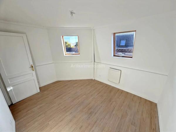 Vente                                                      Maison
                        
                     5 pièces                      92 m2                     à Wasquehal