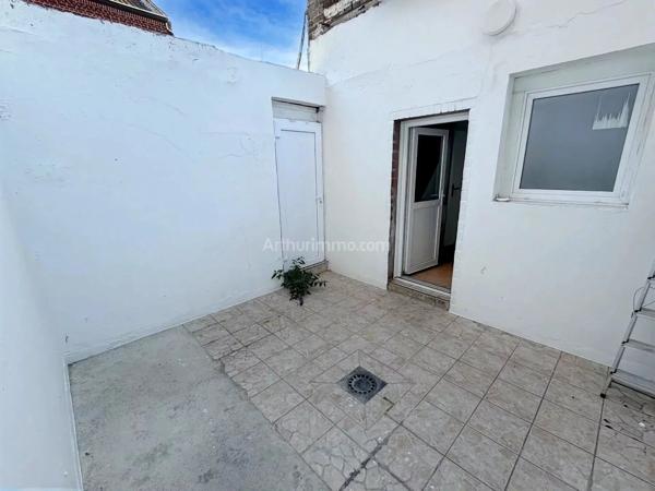 Vente                                                      Maison
                        
                     5 pièces                      92 m2                     à Wasquehal