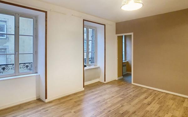 Appartement à vendre    2 pièces • 37 m2 Brest