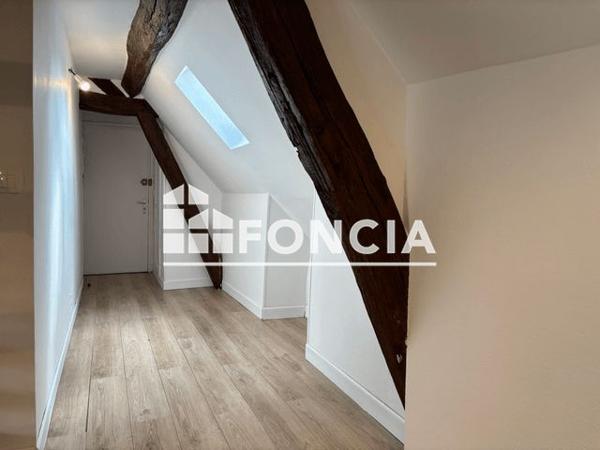 Location Studio 32.09 m² - 29 RUE SAINT MARTIN Etampes 91150