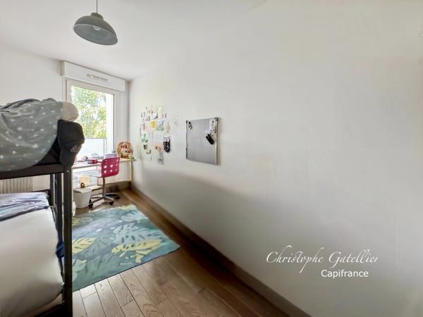 Appartement de prestige 136 m² – 5 chambres – Résidence 2022 – Bellevue – Gare à pied – Terrasse/Balcon – Double parking