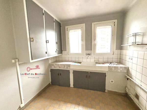 Bel appartement F3 proche centre ville avec cave