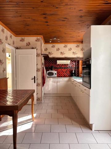 Mornac. Maison 124 m² avec garage