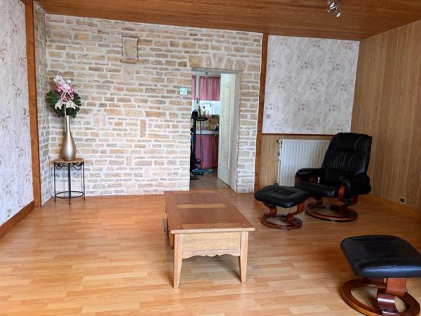 Mornac. Maison 124 m² avec garage