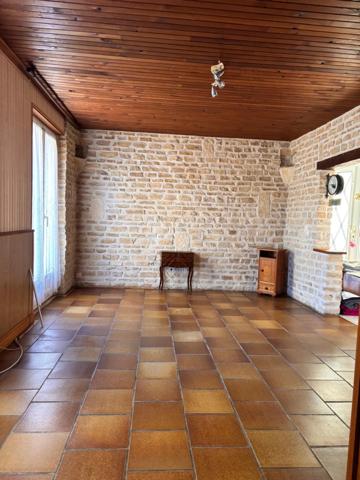 Mornac. Maison 124 m² avec garage