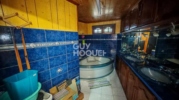 Maison 9 pièces 196.11 m2