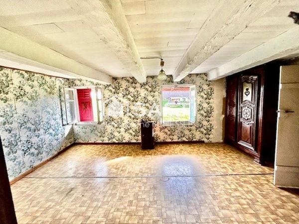 Corps de ferme à rénover avec dépendances