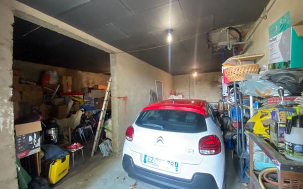 Maison à vendre    6 pièces •  Mallemort