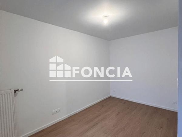 Location Studio 35.84 m² - 1 avenue du Général Leclerc Deville-les-rouen 76250