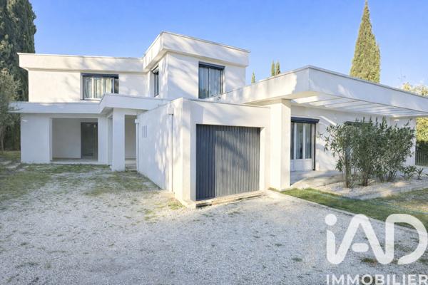 Maison à vendre 5 pièces 192 m² Carnoux-en-Provence