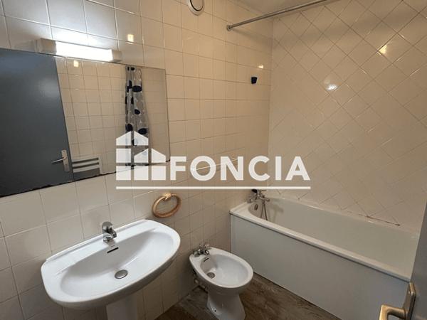 Location Appartement 2 pièces 48.27 m² - 4 RUE DES JARDINS Mont De Marsan 40000