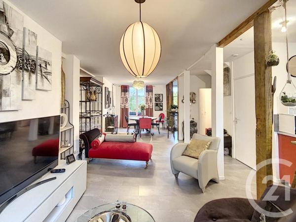 Appartement F3 à vendre  3 pièces - 81 m 2   TROYES  - 10