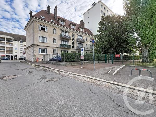 Appartement F3 à vendre  3 pièces - 81 m 2   TROYES  - 10
