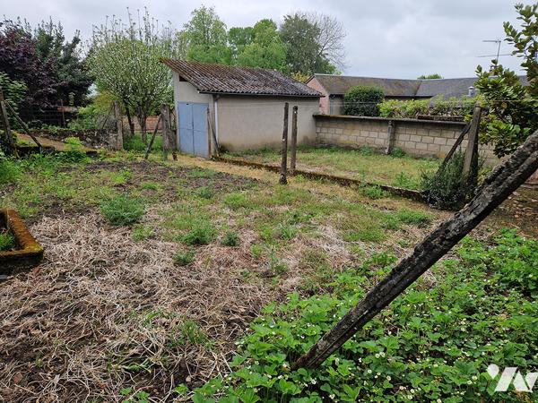 Deux maisons communicantes ( 360 m2) , possibilités de location sur un terrain de 470 m2