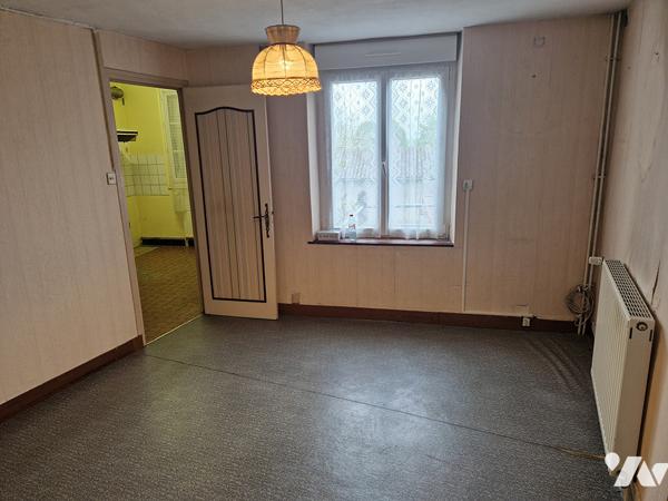 Deux maisons communicantes ( 360 m2) , possibilités de location sur un terrain de 470 m2