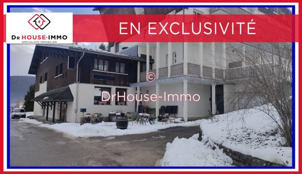 Commerce à vendre de 105 m²