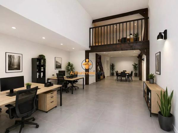 Location Bureau 192 m2 à Tarbes