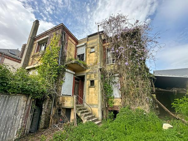 ETREPAGNY HYPER CENTRE VILLE JARDIN