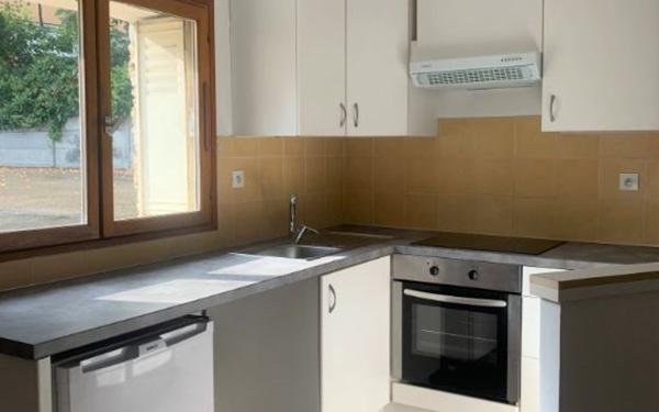 Appartement à louer    2 pièces •  Massy