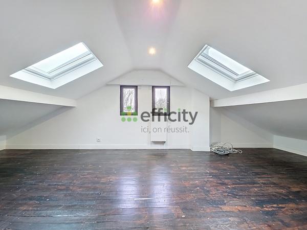 Maison 7 pièces - 152 m² Exclusivité efficity