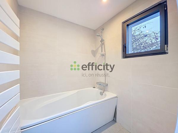 Maison 7 pièces - 152 m² Exclusivité efficity