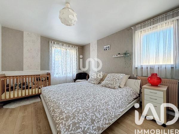 Maison à vendre 7 pièces 200 m² Chassieu