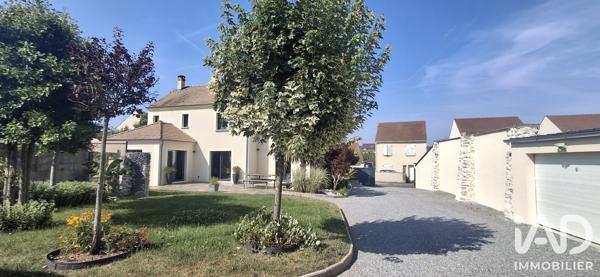 Maison à vendre 6 pièces 139,9 m² Chambry