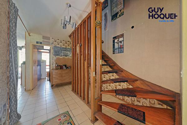 Maison 5 chambres à vendre à Combs-la-Ville dont une de plain-pied