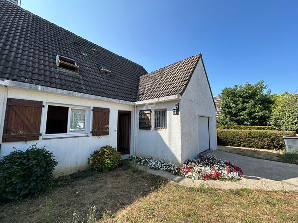 Maison 116 m2 avec jardin 400 000 € **  - Référence  9290