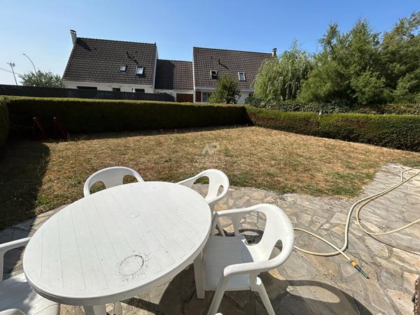 Maison 116 m2 avec jardin 400 000 € **  - Référence  9290