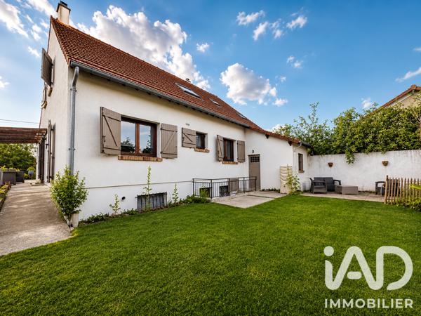Maison à vendre 8 pièces 156 m² Sainte-Geneviève-des-Bois