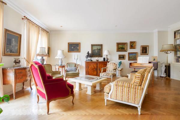 Appartement Le Vésinet - CENTRE-VILLE