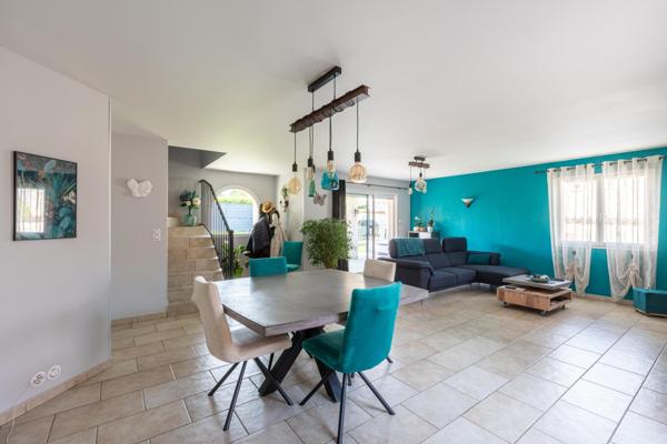 Maison en très bon état, au calme ,fonctionnelle