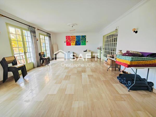 T8 au calme, garage, piscine