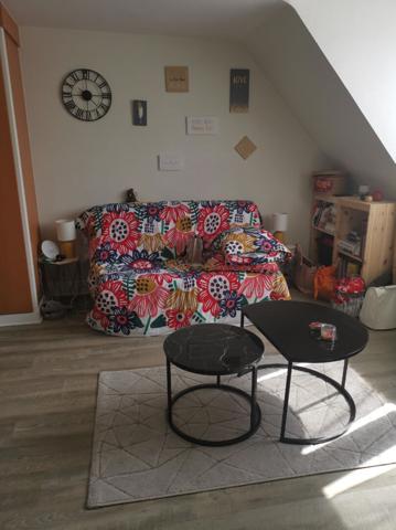 LA RICHE - Proche Place Ste Anne