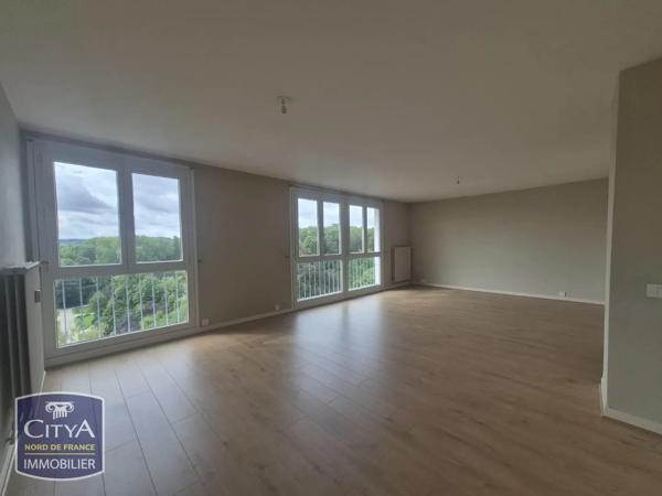 Appartement à louer 2 pièces 76.28m² Saint-Omer (62500)