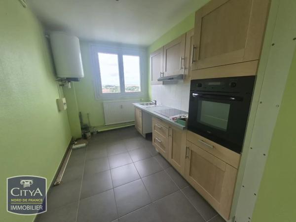 Appartement à louer 2 pièces 76.28m² Saint-Omer (62500)