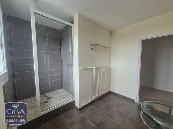 Appartement à louer 2 pièces 76.28m² Saint-Omer (62500)