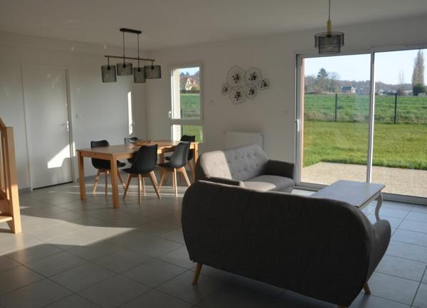 Maison à louer    4 pièces • 102,10 m2 Notre-Dame-de-Gravenchon