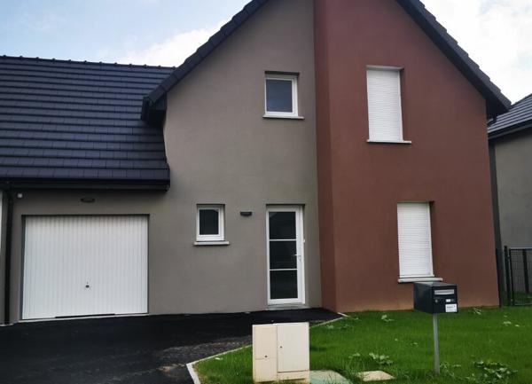 Maison à louer    4 pièces • 102,10 m2 Notre-Dame-de-Gravenchon