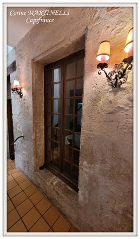 A vendre maison au centre du village