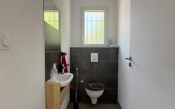 Maison à vendre    4 pièces •  La Cadière-d'Azur